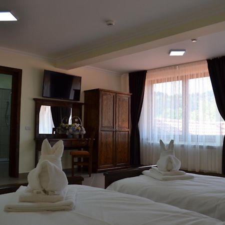 Hotel Rabbit Bran موغيتْشي دي يوس المظهر الخارجي الصورة